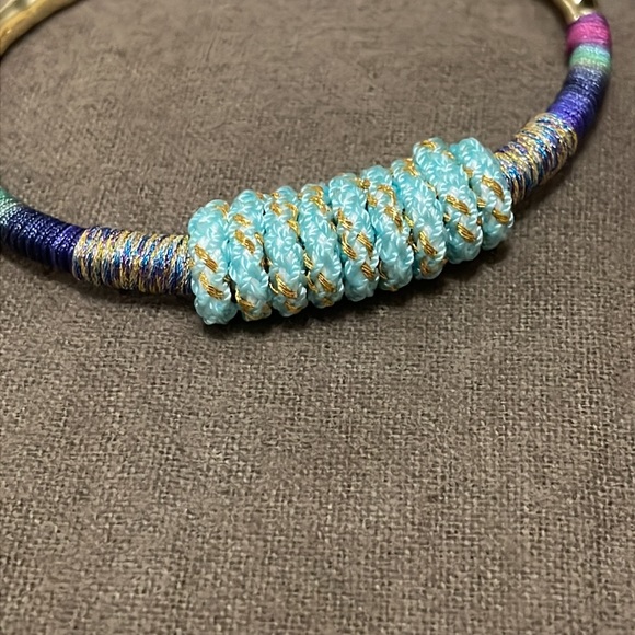 Kendra Scott Gold Masie Cuff size M/L - Picture 3 of 4